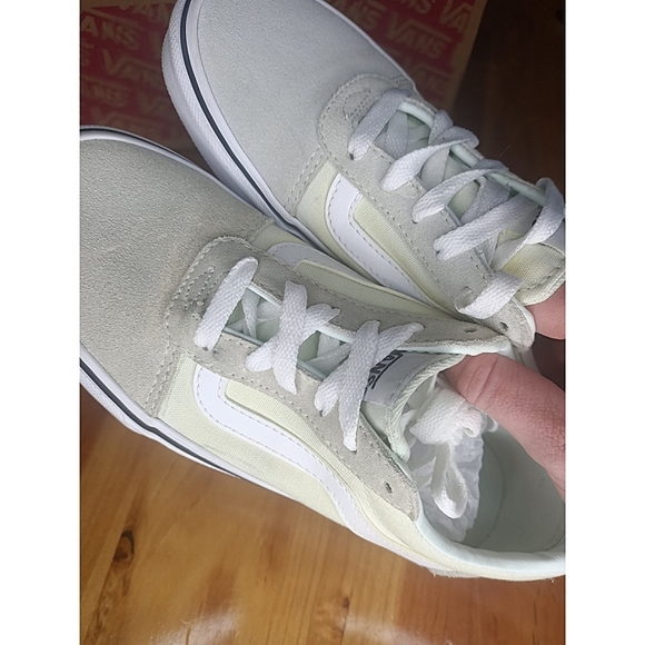 VANS Old Skool banana yellow *size women's US 6 NEW IN BOX* - Picture 4 of 8